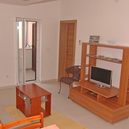 Apartment Urem Biograd Na Moru Esterno foto