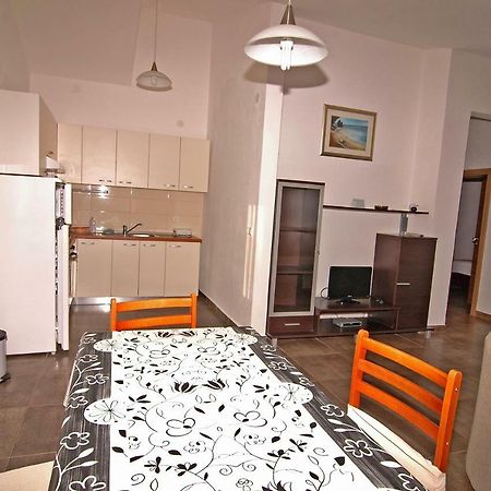 Apartment Urem Biograd Na Moru Esterno foto