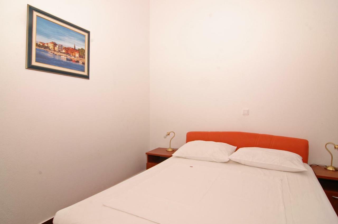 Apartment Urem Biograd Na Moru Esterno foto